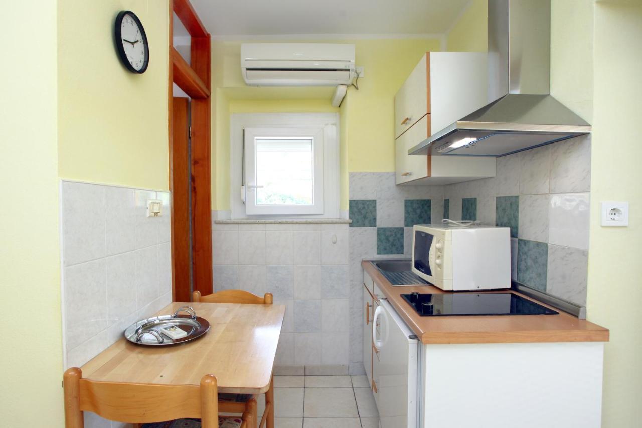 Dino Studio And Room Apartments Portorož Dış mekan fotoğraf