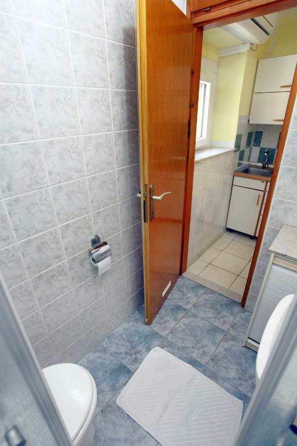 Dino Studio And Room Apartments Portorož Dış mekan fotoğraf