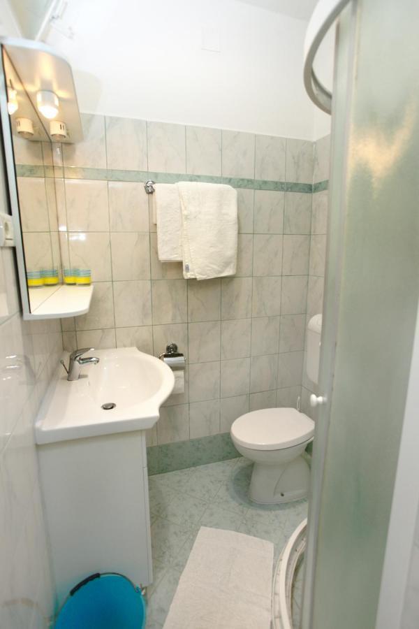 Dino Studio And Room Apartments Portorož Dış mekan fotoğraf