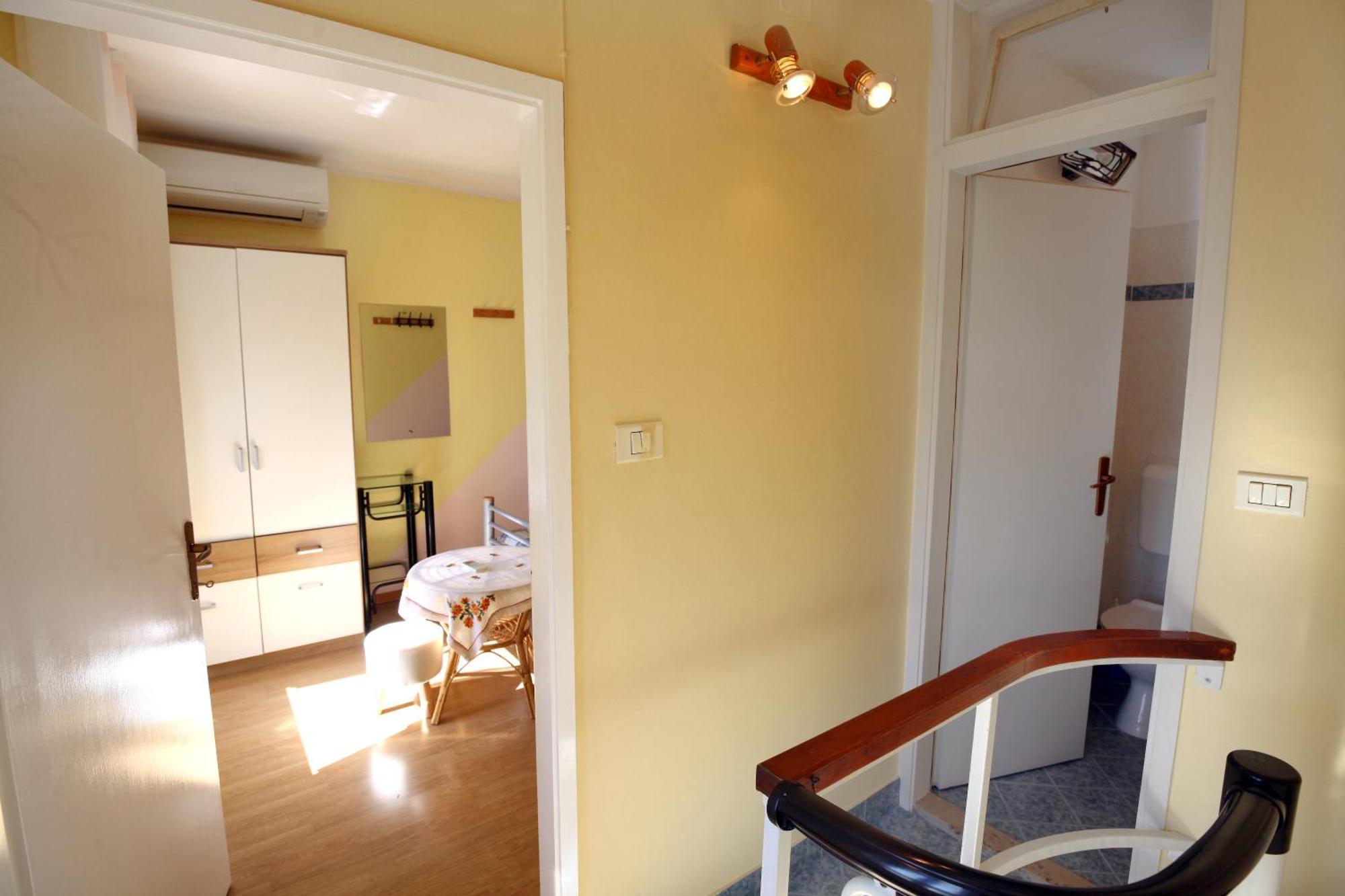 Dino Studio And Room Apartments Portorož Dış mekan fotoğraf